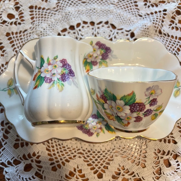 Vintage Old Royal English bone china set - Picture 1 of 10